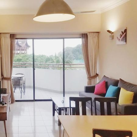 Poolview Resort Batu Ferringhi 502 - 2 Rooms Luaran gambar
