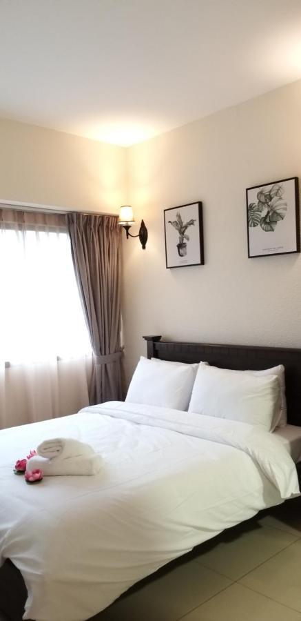 Poolview Resort Batu Ferringhi 502 - 2 Rooms Luaran gambar