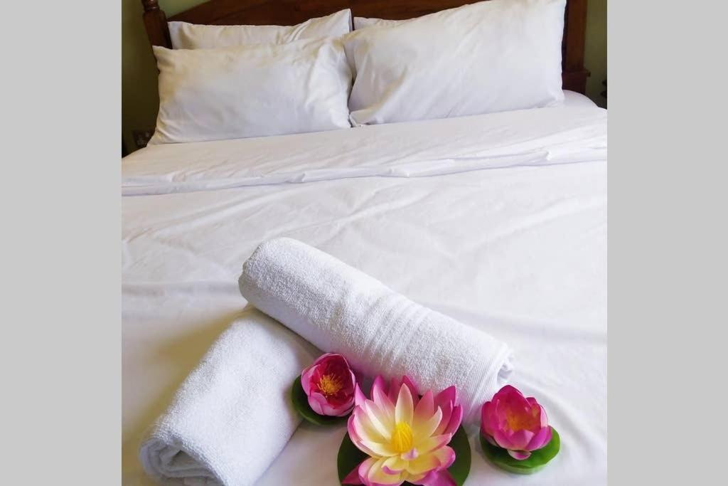 Poolview Resort Batu Ferringhi 502 - 2 Rooms Luaran gambar